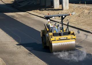 Válce Tandemové vibrační válce Caterpillar CB54XW