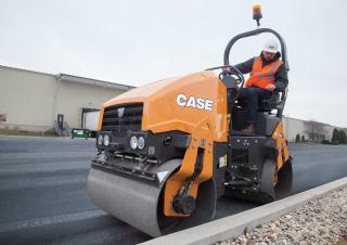 Válce Tandemové vibrační válce Case DV26D