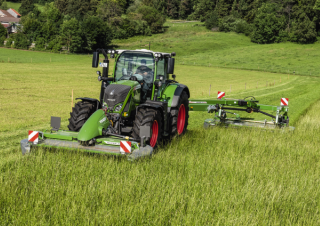 Tažené diskové žací lišty s kondicionérem Fendt Slicer 3575 TKC