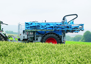 Tažené postřikovače Lemken Albatros 10/6000