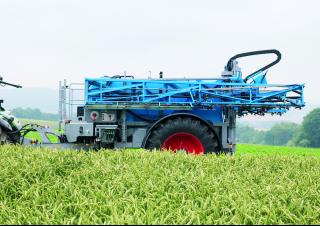Tažené postřikovače Lemken Albatros 12/5000
