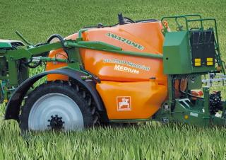 Tažené postřikovače Amazone UX 3200 Special (28)