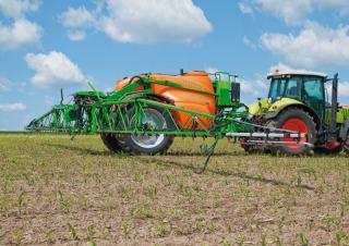 Tažené postřikovače Amazone UX 4200 Super (36)