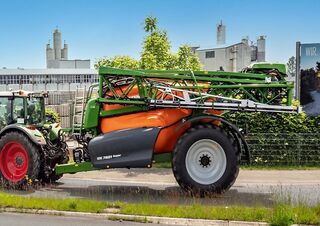 Tažené postřikovače Amazone UX 7601 Super (33) 