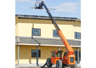Teleskopické manipulátory JLG 10054