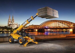 Teleskopické manipulátory JCB 533-105