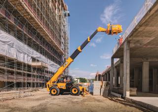 Teleskopické manipulátory JCB 540-180
