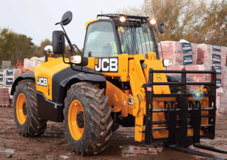 Teleskopické manipulátory JCB 541-70