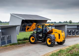 Teleskopické manipulátory JCB 541-70