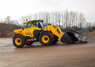 Teleskopické manipulátory JCB 541-70