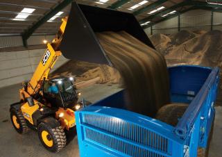 Zemědělské kolové nakladače JCB 560-80 AGRI