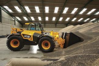 Teleskopické manipulátory JCB 560-80