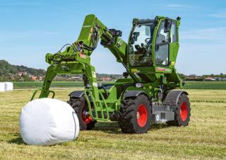 Teleskopické manipulátory Fendt Cargo T740