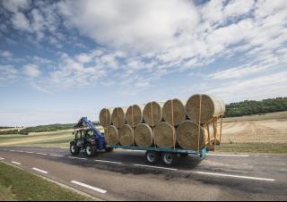 Teleskopické manipulátory New Holland LM 7.42 Elite