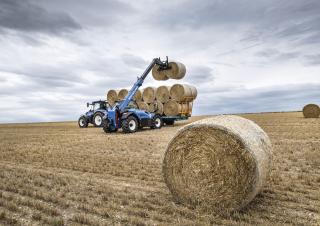 Teleskopické manipulátory New Holland LM 7.42 Elite