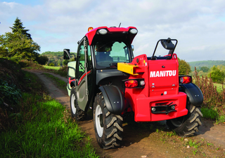 Teleskopické manipulátory Manitou MLT 625-75 H Premium