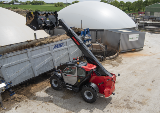 Teleskopické manipulátory Manitou MLT-X 961-160 V+ L