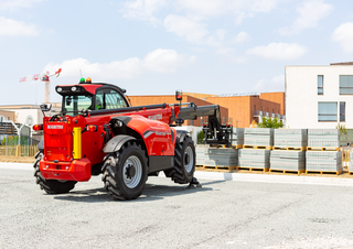 Teleskopické manipulátory Manitou MT 1335-100 D Standard