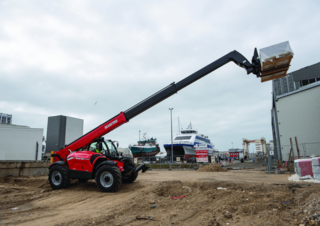 Teleskopické manipulátory Manitou MT 1335 EASY Comfort