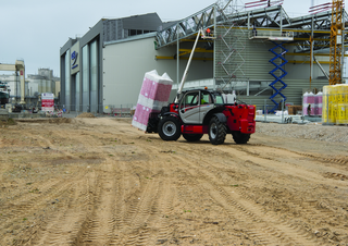 Teleskopické manipulátory Manitou MT 1335 EASY Comfort