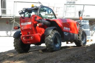 Teleskopické manipulátory Manitou MT 625 T Comfort
