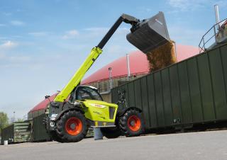 Teleskopické manipulátory Claas Scorpion 742