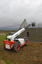 Teleskopické manipulátory Bobcat T 35120 L