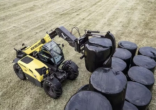 Teleskopické manipulátory New Holland TH7.32 Standard 