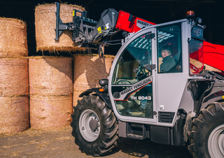 Teleskopické manipulátory Massey Ferguson TH.8043 H