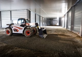 Teleskopické manipulátory Bobcat TL26.60 High Cab 100 V