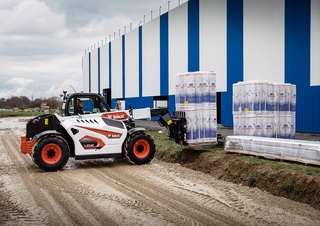 Teleskopické manipulátory Bobcat TL30.60 High Cab 100 V