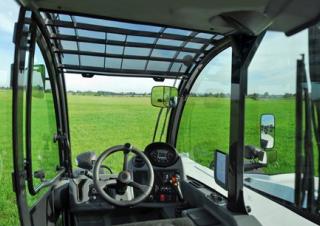 Teleskopické manipulátory Bobcat TL470 Agri