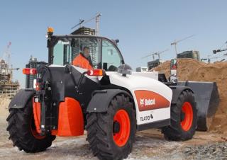 Teleskopické manipulátory Bobcat TL470HF Agri