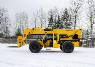 Teleskopické manipulátory Pettibone Traverse T1246X