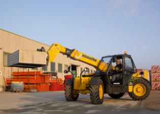 Teleskopické manipulátory Komatsu WH609