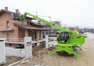 Teleskopické nakladače s horní konstrukcí Merlo Roto 38.16 S