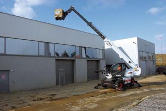 Teleskopické nakladače s horní konstrukcí Bobcat TR38160