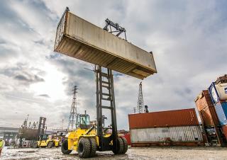 Terénní vysokozdvižné vozíky Hyster H1050XD-CH