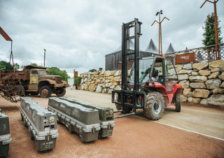 Terénní vysokozdvižné vozíky Manitou M 30-4