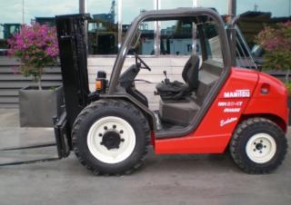 Terénní vysokozdvižné vozíky Manitou MH 20-4 T Buggie