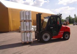 Terénní vysokozdvižné vozíky Manitou MSI 35 T