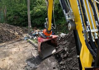 Přídavná zařízení Tiltrotátory Kinshofer TR25NOX