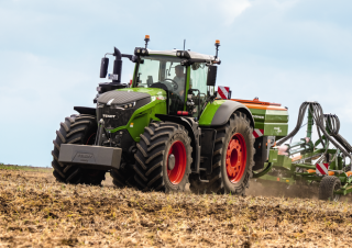 Traktory 4WD Fendt 1038 Vario PowerPlus