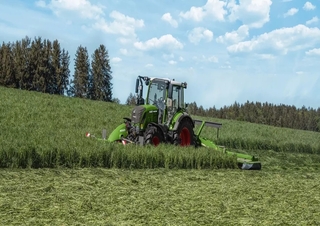 Traktory 4WD Fendt 313 Vario Profi+