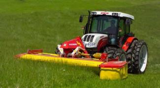 Traktory 4WD Steyr 4085 Kompakt Basis