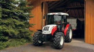Traktory 4WD Steyr 4085 Kompakt Basis