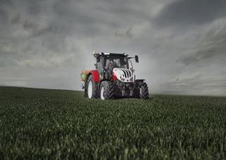 Traktory 4WD Steyr 4145 Profi CVT 
