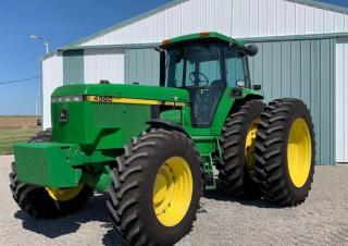 Traktory 4WD John Deere 4960