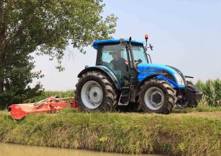 Traktory 4WD Landini 5-100H