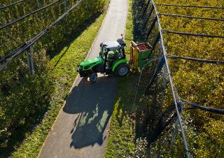 Traktory 4WD DEUTZ-FAHR 5090 DF TTV 